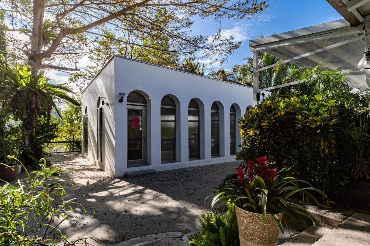 雲上太陽villa-Ktv烤肉 Zhixue Exterior photo